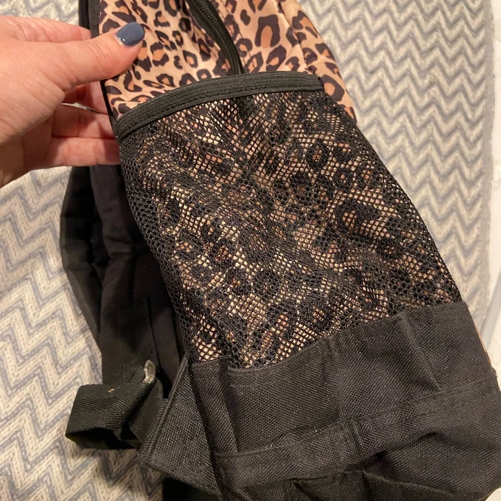The Children’s Place Leopard Print Backpack with Glitter Heart